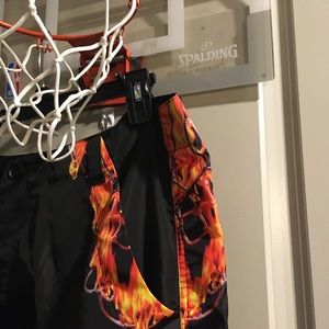 Selling these branded new ROKIT NYLON BASKETBALL DESIGNER PANTS